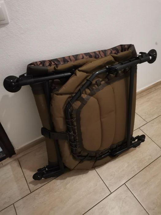 Pat Trakko Camo, 8 picioare