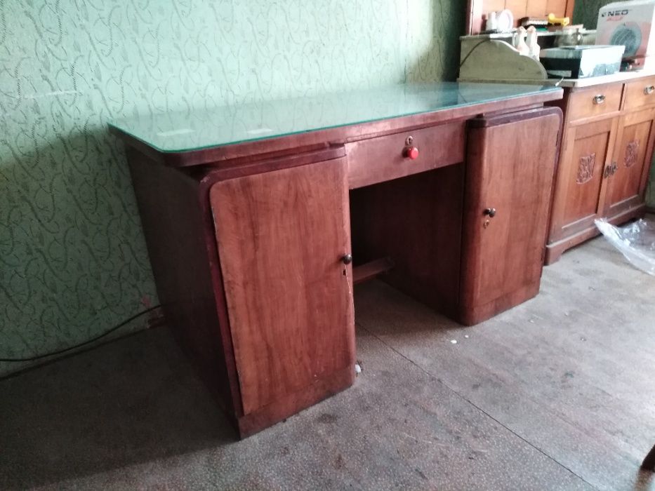 Старинен спален комплект, масив орех
