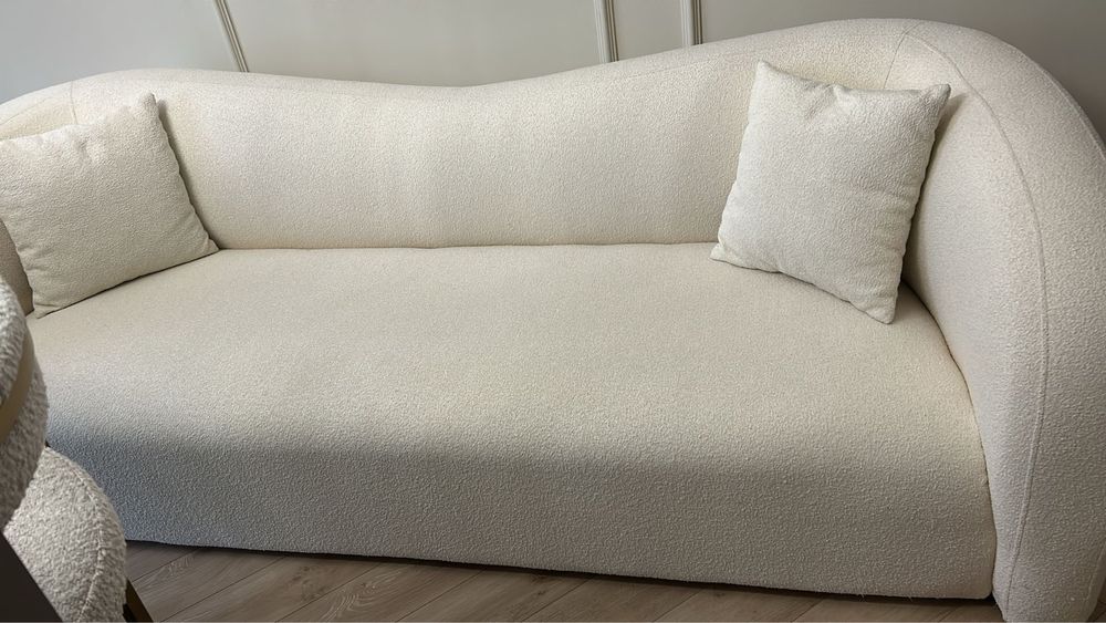 Canapea boucle The Home