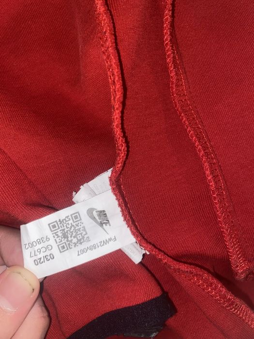 Nike Tech Fleece Liverpool M