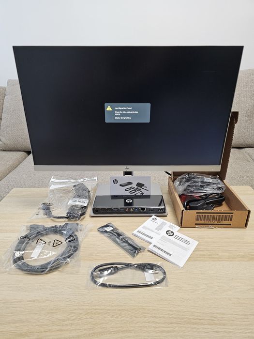 Monitor HP Elite Display E243 + Port replicator (nou)
