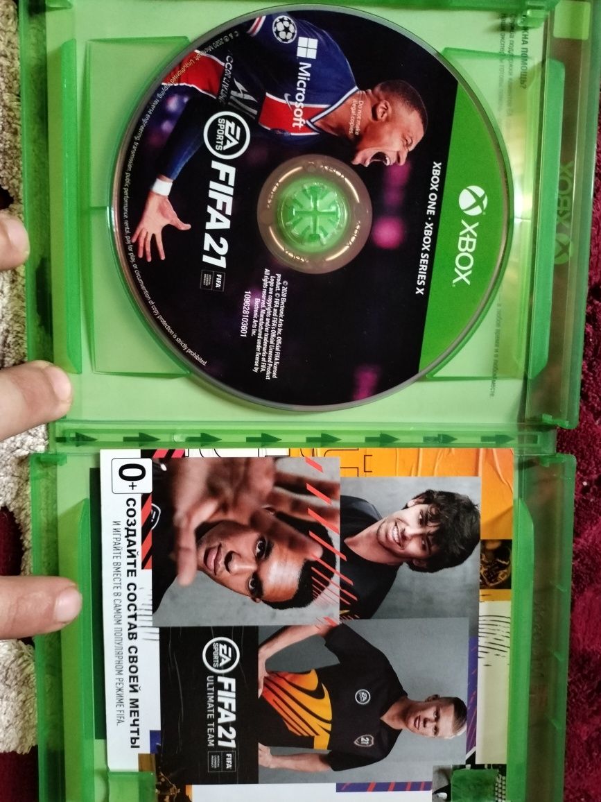 Продам диск Xbox series X,xbox one fifa 21