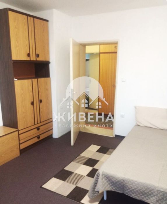 Дава се под наем Четиристаен апартамент в Варна, Център - 120 кв.м за 767 € - Снимка #11