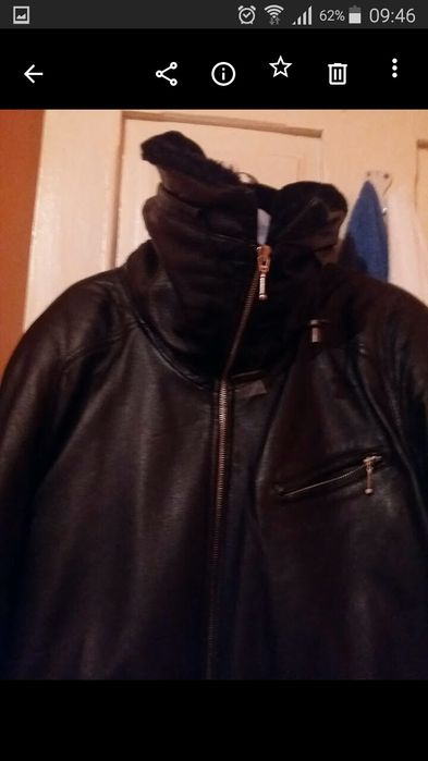 Vând geacă din piele pt femei