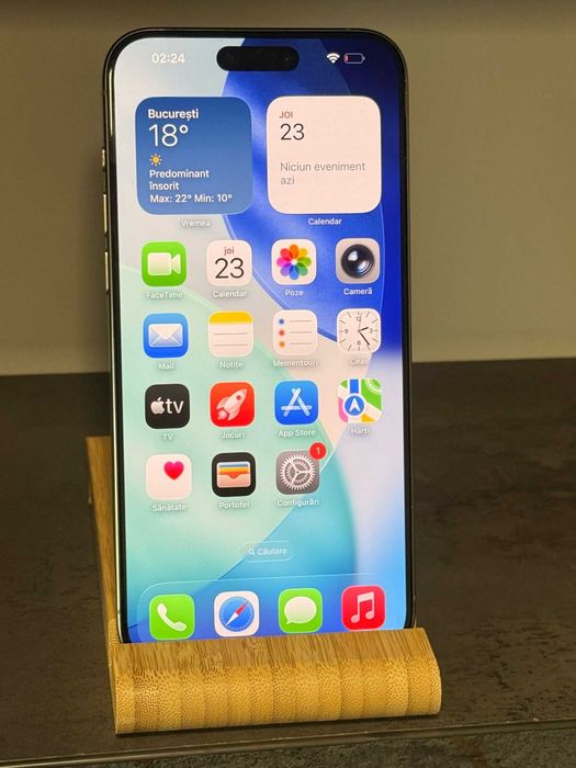 Iphone 15 Pro Max/E-sim/256Gb/86% baterie