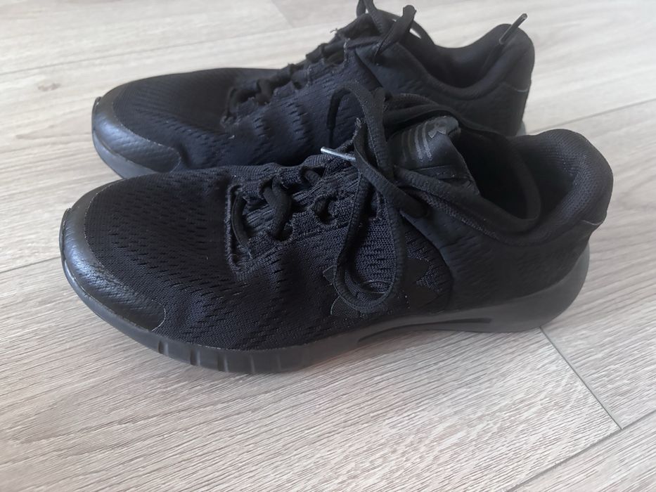 Pantofi sport Under Armour