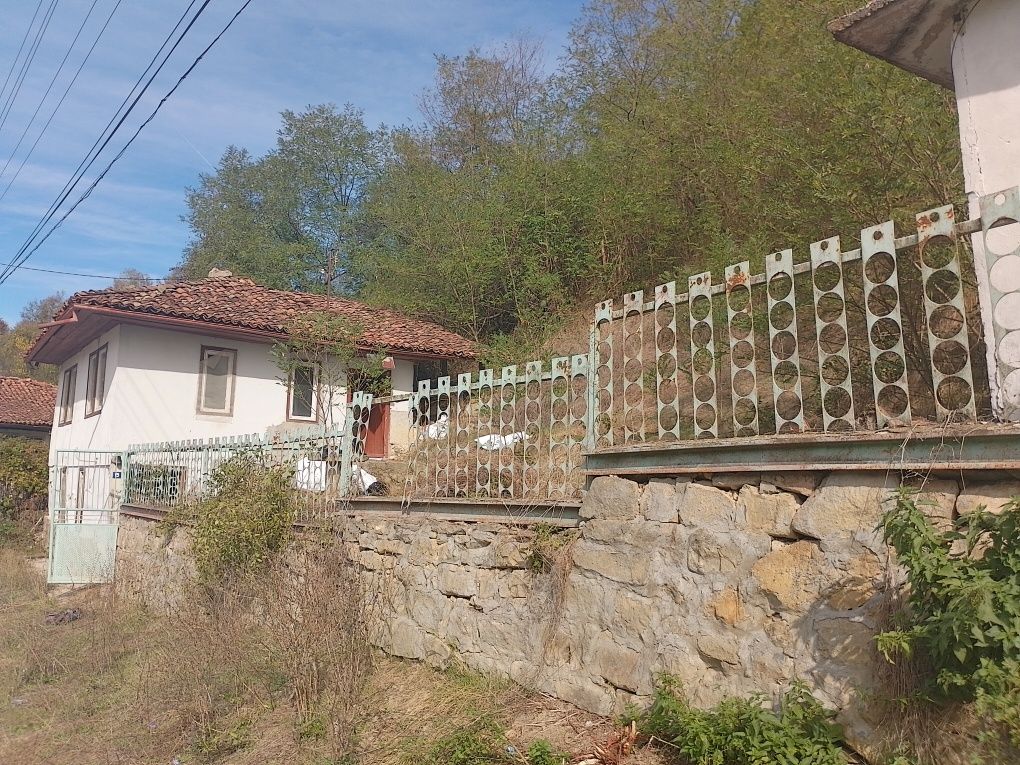 Продава се Къща в Велико Търново, Асенов - 50 кв.м за 143 €/кв.м - Снимка #1