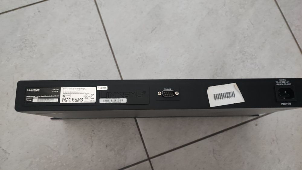 Linksys  SLM224G4S