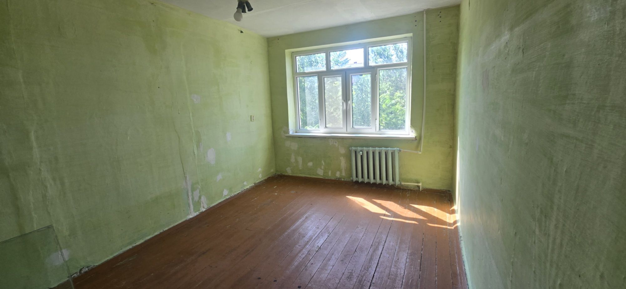 Продаётся 3 комнатная квартира на Радуге. 32,000$
