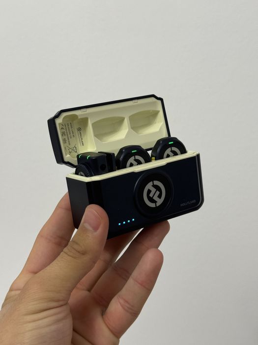 Продам петлички Hollyland Lark M2 Combo