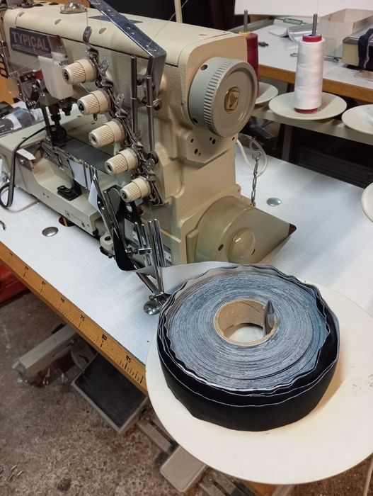 Продавам покривна биетарка шевна машина