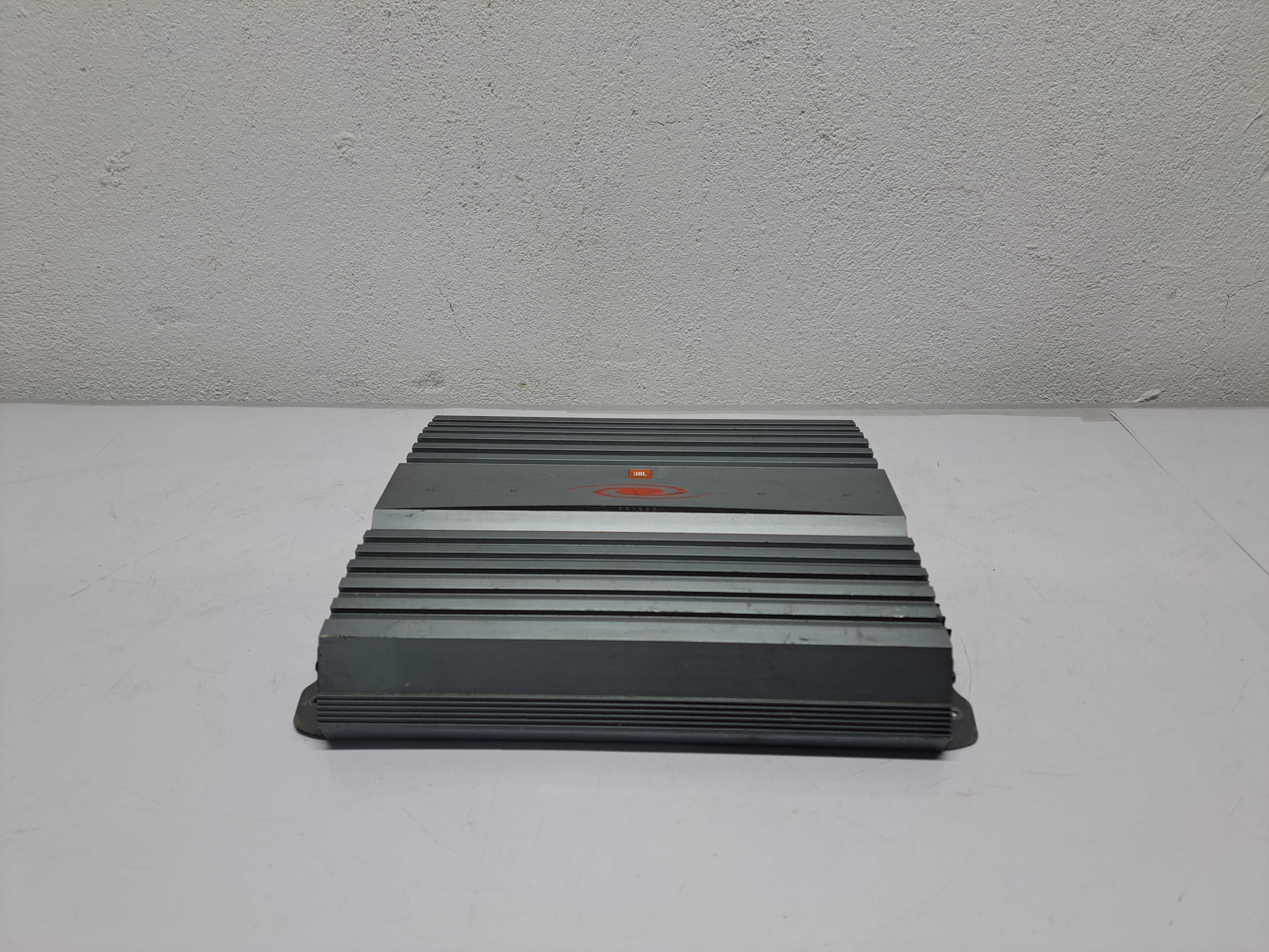 Усилвател за кола - JBL DA1002