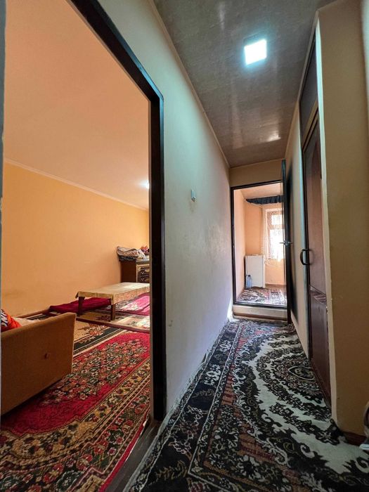 Йулга якин 1 хонали квартира сотилади