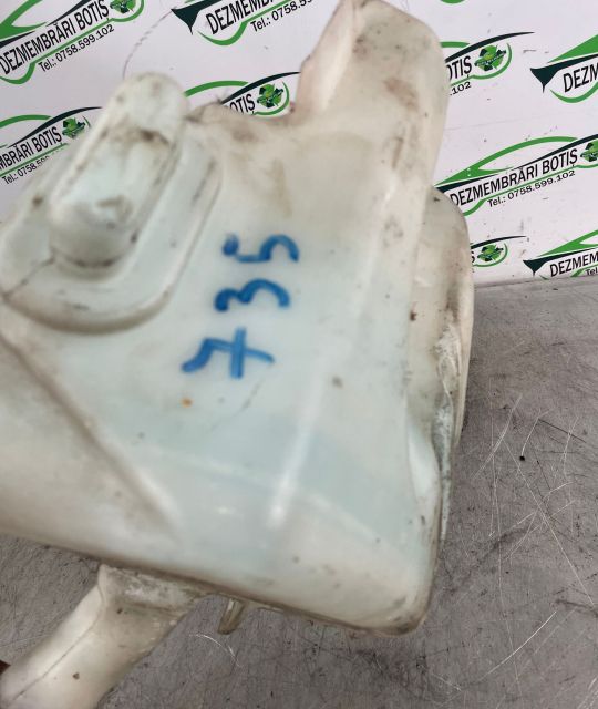 Vas lichid parbriz 8200 000 527 Renault Laguna a 2-a generatie