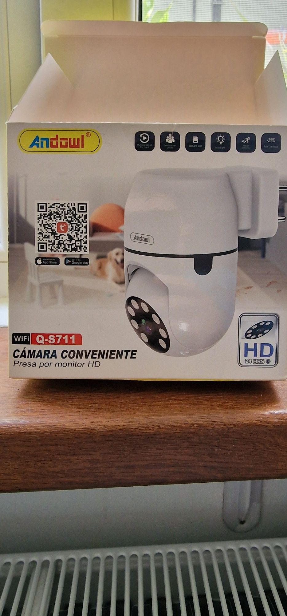 Camera HD cu înregistrare pe card