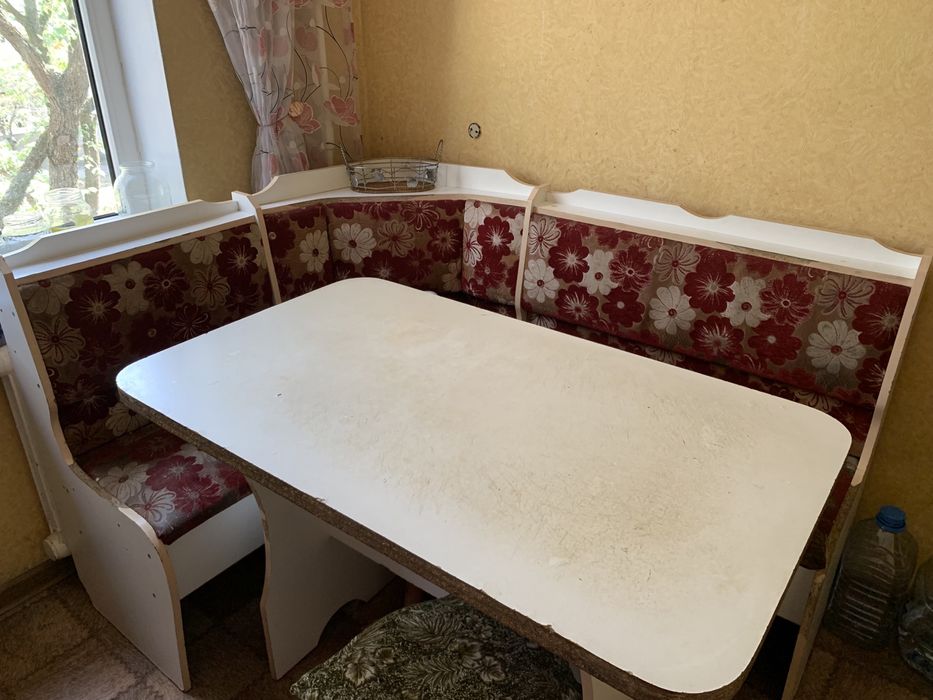 Кухонный уголок стол уголок