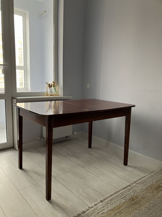 стол стол продаётся