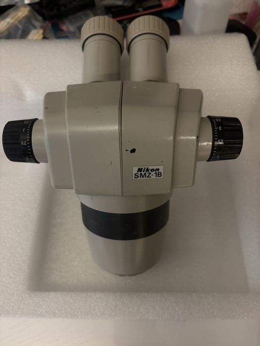 NIKON SMZ-1B бинокулярен микроскоп