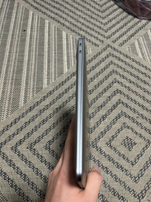 Макбук эйр 2020, 256 гигабайт core i3