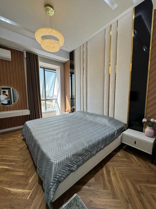 Срочно сдам Ракат махалла 3-х 90кв.м Борур парк улица Шота руставели