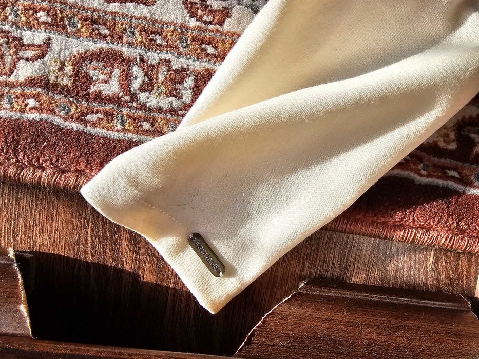 Бежова рокля Arogans