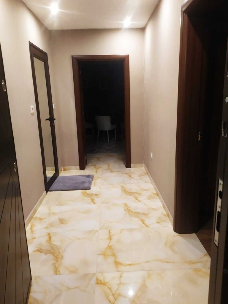 Дава се под наем Двустаен апартамент в София, Карпузица - 75 кв.м за 700 € - Снимка #4