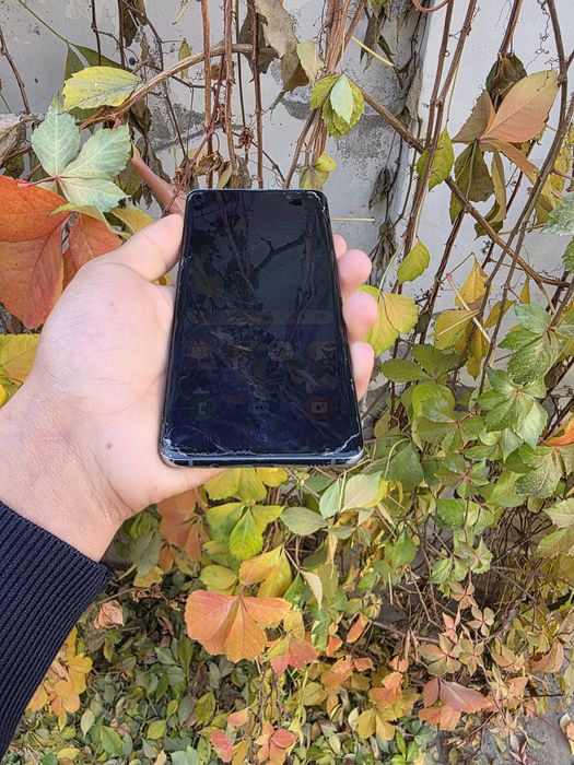 Samsung S10 5g sotiladi dastavka bor