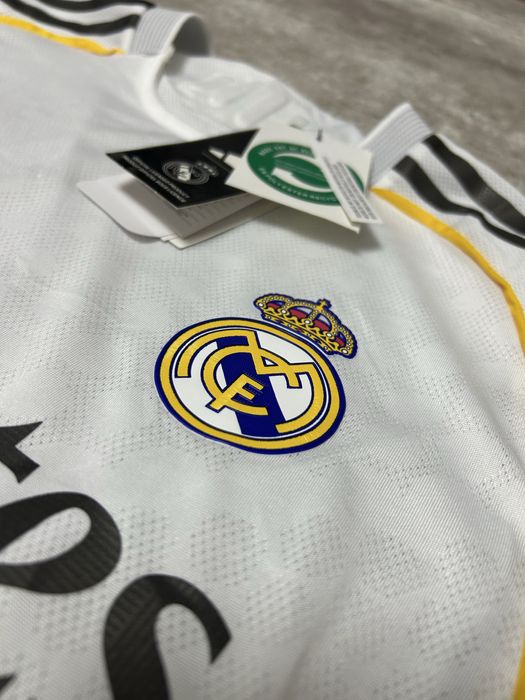 Tricou real madrid