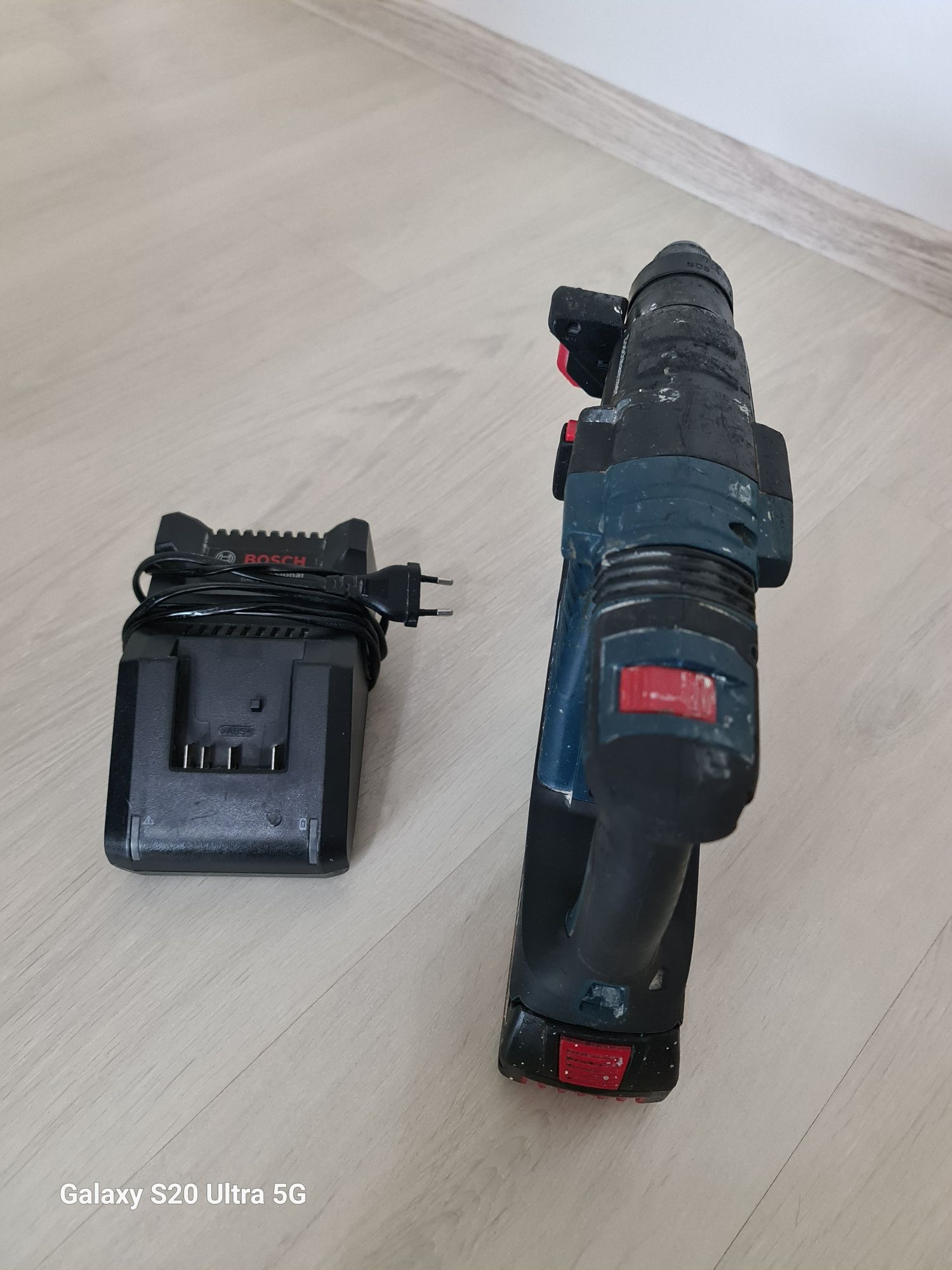 Акумулаторен Перфоратор BOSCH GBH 18V- 26
