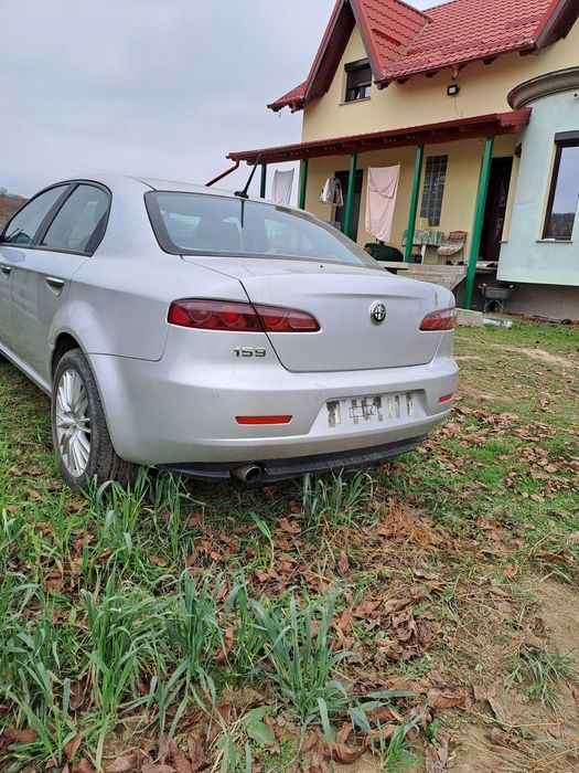 Dezmembrez Alfa Romeo 159 2.0 jtdm / suruburi de reglaj geometrie noi