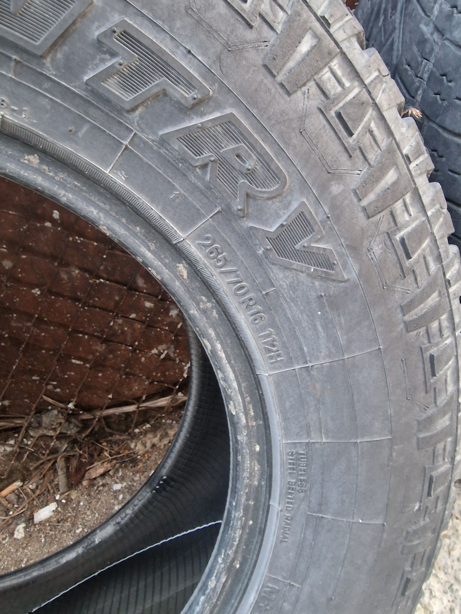 Гуми Toyo 265/70/16 AT