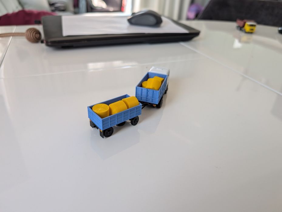 Macheta camion Roman Diesel agricol 1:87