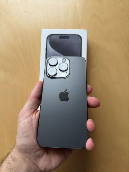 iPhone 15 Pro 128GB Black Titanium (full box + factura)