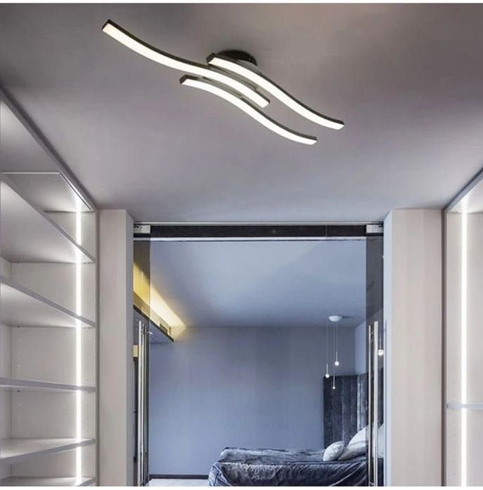 Plafoniera ondulata Flamey, 46cm, spot cu LED reglabil in trei culori