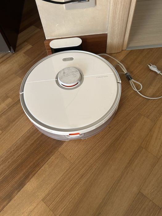 Робот пылесос Roborock