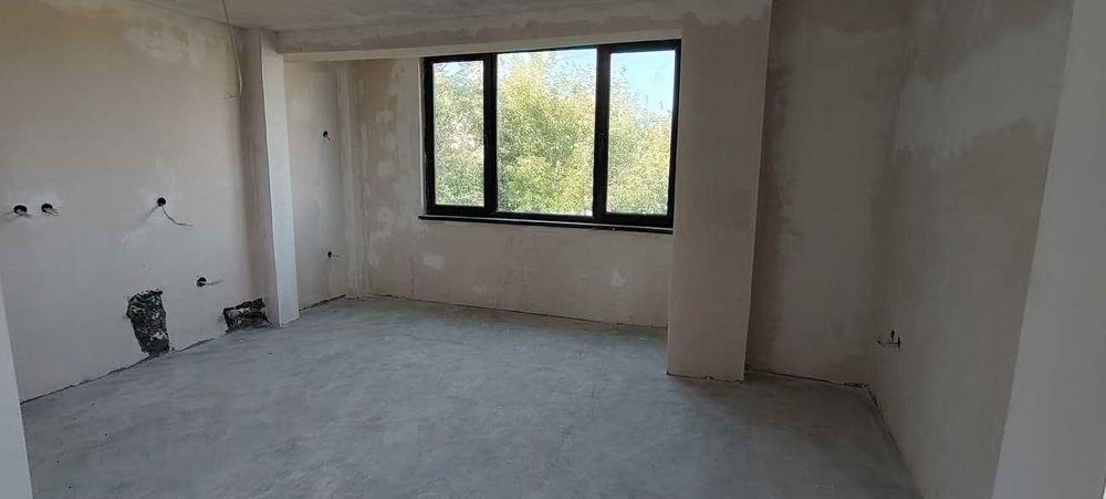 Продава се Четиристаен апартамент в Хасково, Младежки хълм - 97 кв.м за 950 €/кв.м - Снимка #1