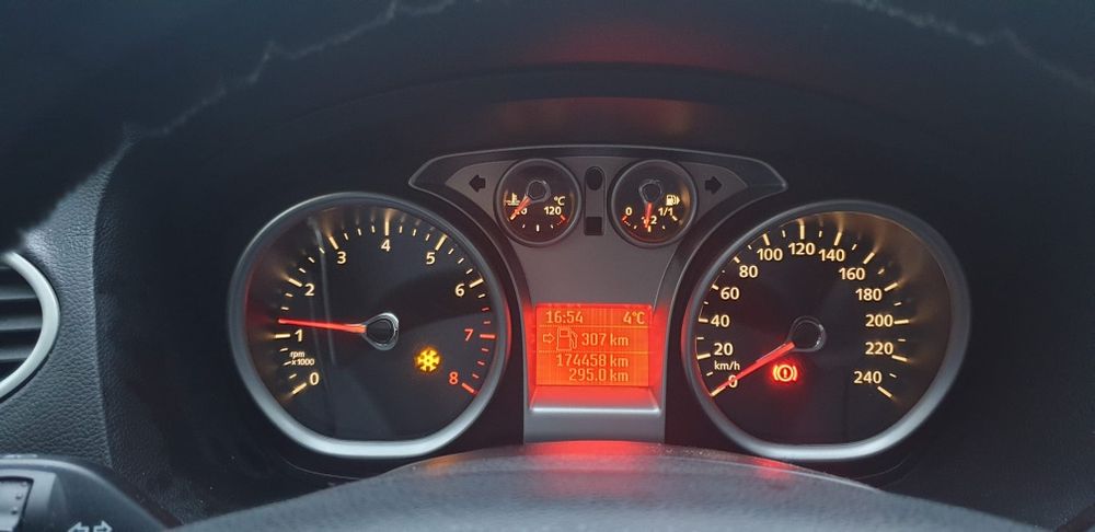 ceasuri bord focus 2/kuga