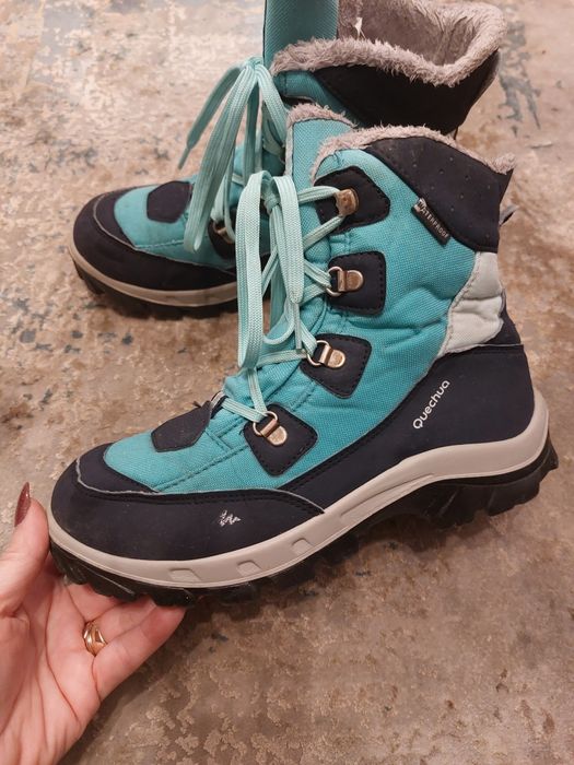 Cizme Quechua impermeabile mărime 38.