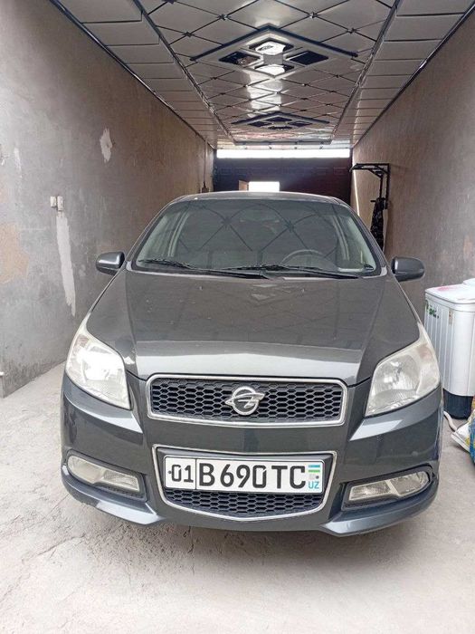 Nexia 3 ravon sotiladi