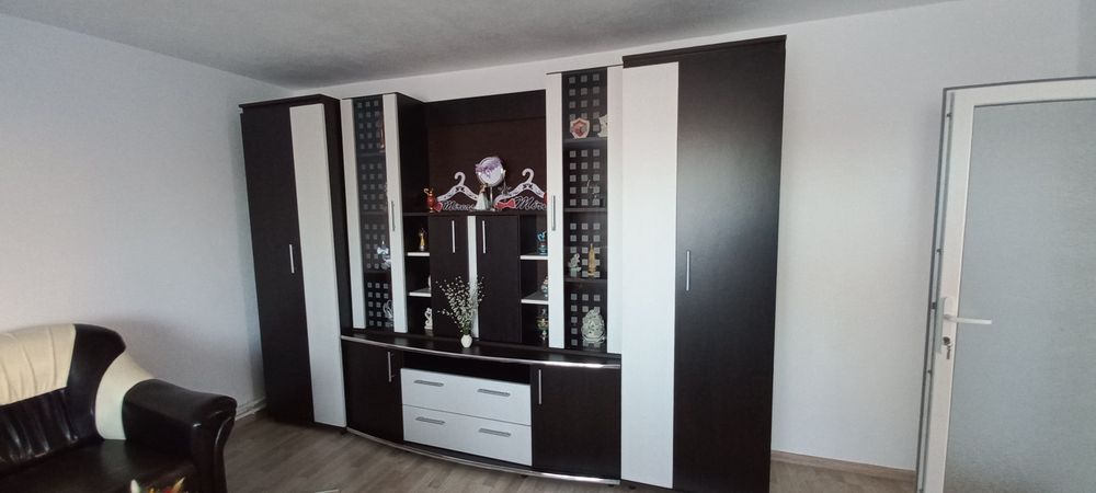 Set mobilier sufragerie