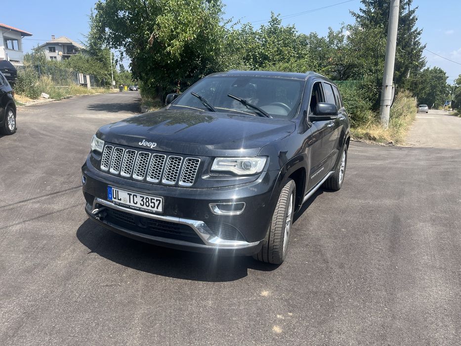 Продавам Jeep Grand Cherokee WK2 на части
