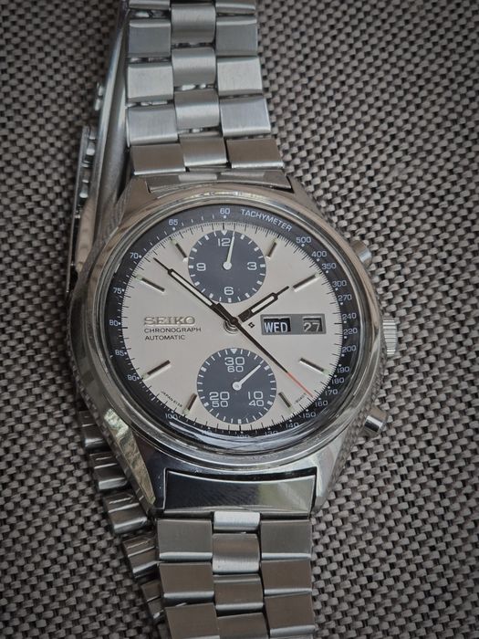 Vand sau Schimb Seiko  Panda  Chronograph 6138-8020