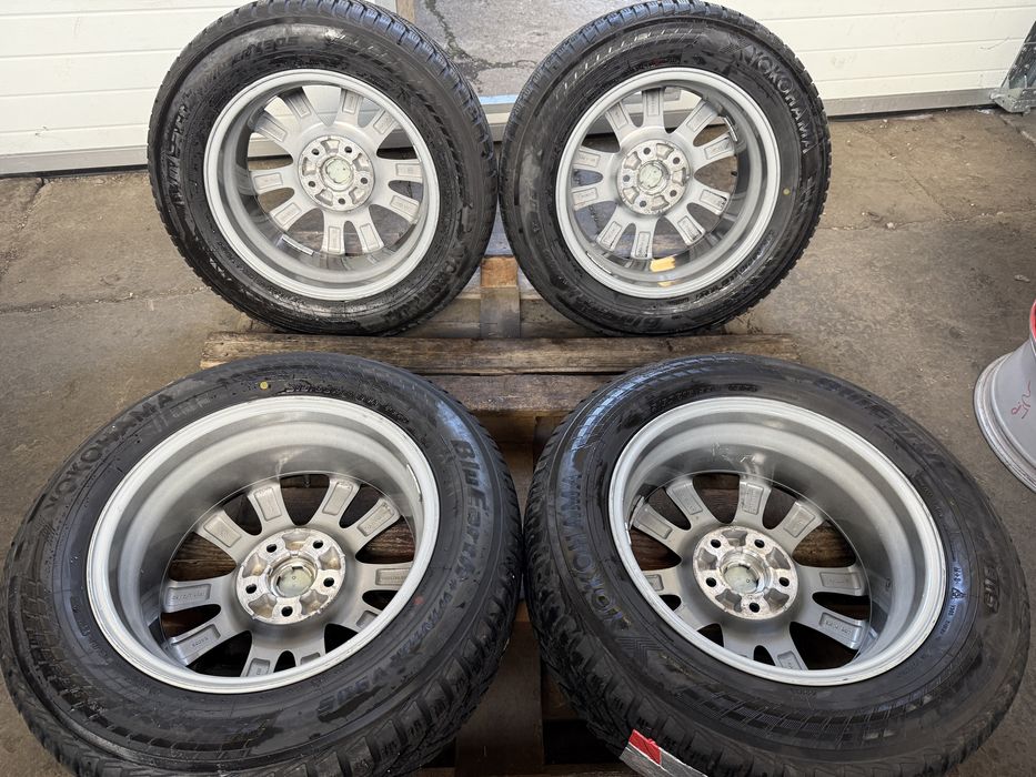 Jante originale Mazda 3, CX-3 echipate cu anvelope de iarna 215/60 16