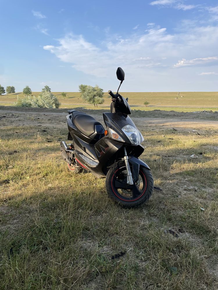 scuter TCB 49 cc 2 t