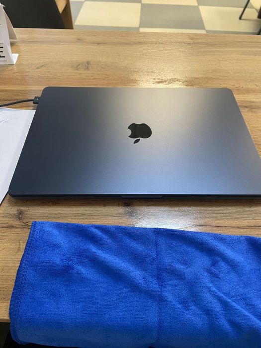 Mac air 15-дюймовый М2 2023г