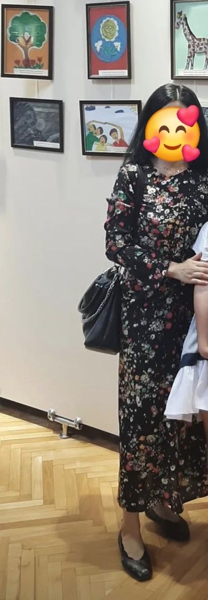 H&m платье.в миди длине.не новое