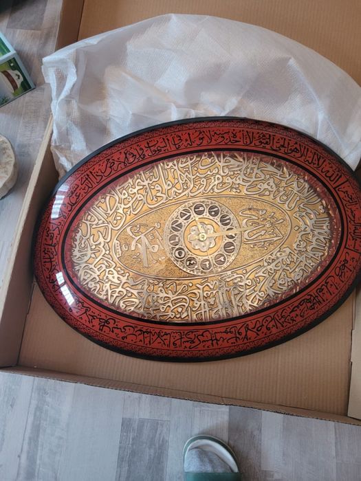 Продам новые часы и печку «асель»
