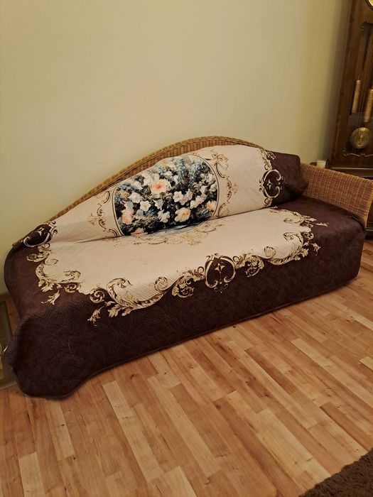 Canapea extensibila, în stare ffff buna