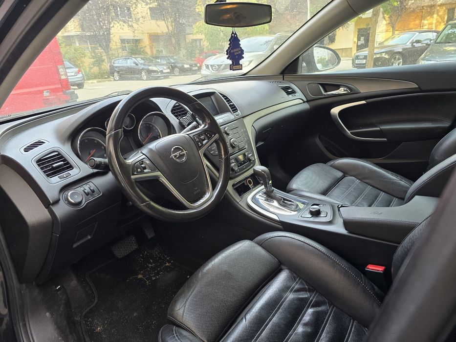 Opel Insignia 2.0 motorină cutie automată