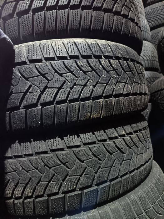 Anvelope MS iarna 215 60 17 Dunlop 6-7mm